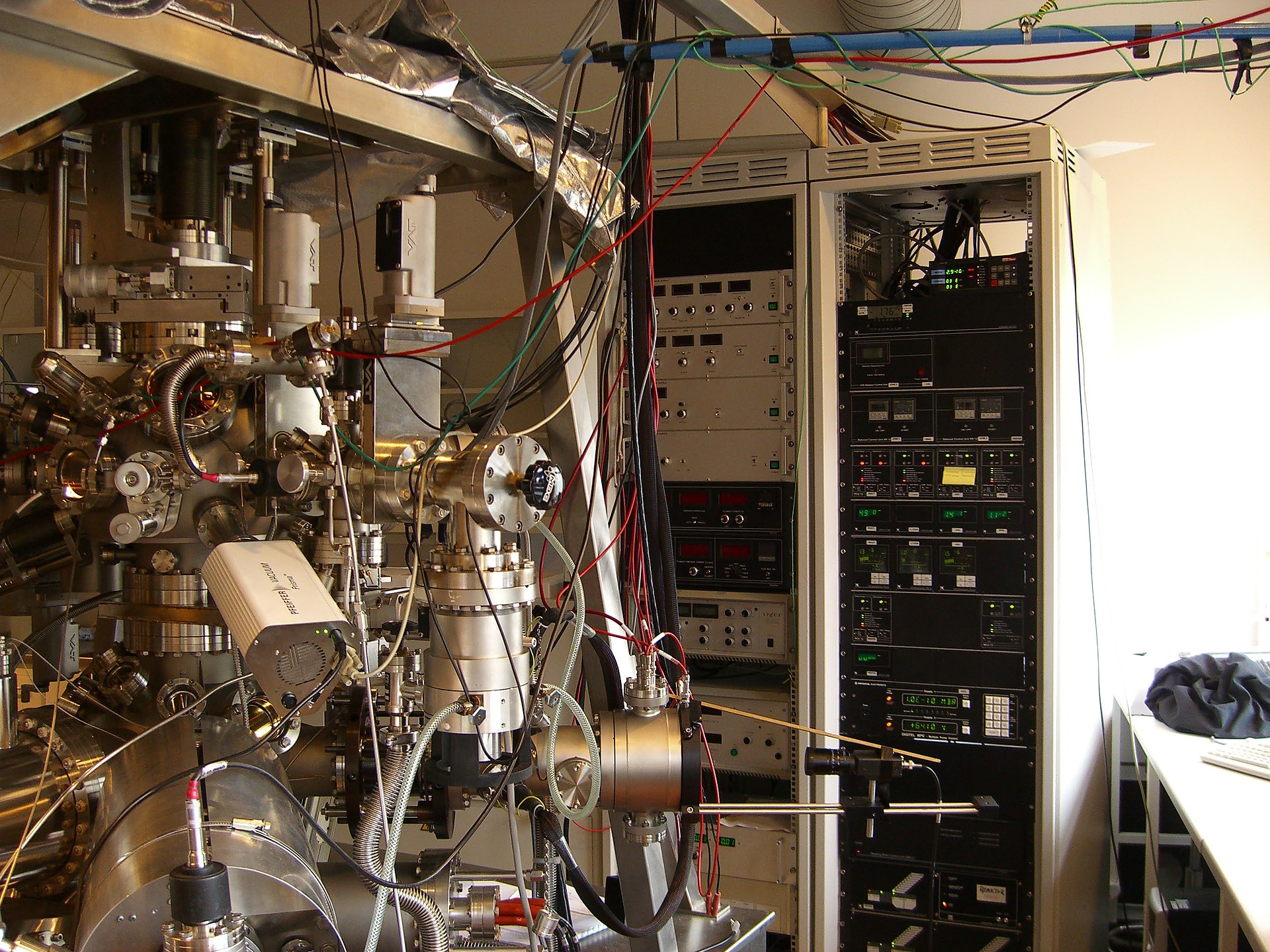 Example of X-Ray Photoelectron Spectroscopy 