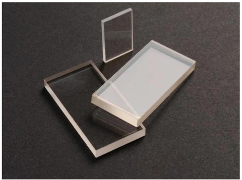 Thin Film Polarizer for Solid-State Lasers