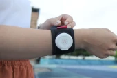 Multi-Wavelength Handheld Photobiomodulation Laser Therapy Device with Adjustable Straps