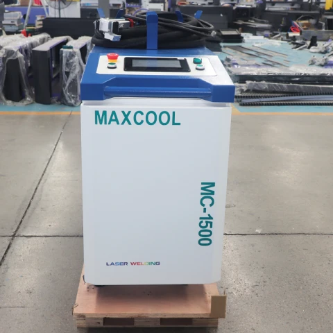 1500W Portable Laser Cleaning Machine photo 1