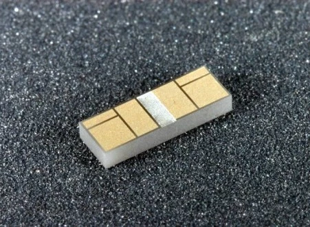 AlN Laser Diode Carriers - Ceramic Material photo 1