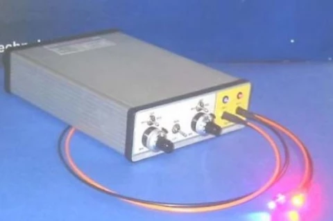 Dual Channel Fiber-Coupled LED Source Model QTFS-450-630-LED photo 1