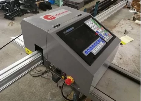 Economical Portable Cnc Flame Plasma Cutting Machine For Metal Sheet CNC1-1530P photo 1
