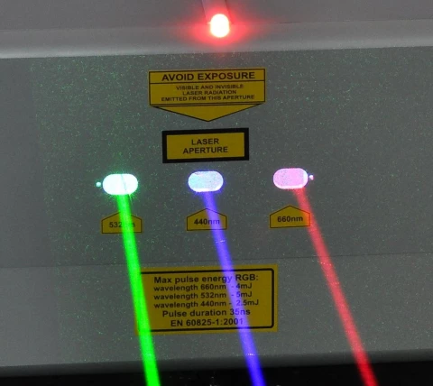 Pulsed RGB laser photo 3