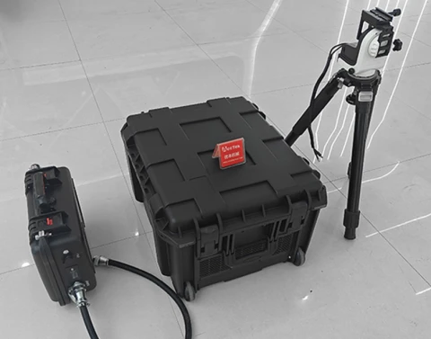 Remote Laser Tree Cleaning Tool photo 3