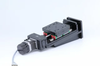 PAxx-Z series precise motorized vertical-motion stages