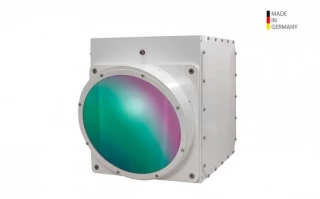 Super-Zoom Infrared Camera  ImageIR 8300 Z